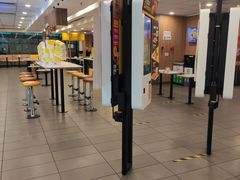 门面-麦当劳(宜安广场店)