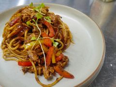 黑椒牛柳意大利面-本处·素食·融合料理(南油店)
