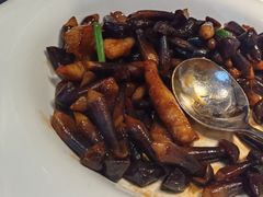 鸡枞菌炒黑豚肉-飶香居(省博物馆店)