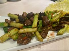 -匠心牛公馆·潮汕牛肉海鲜火锅(索菲特店)
