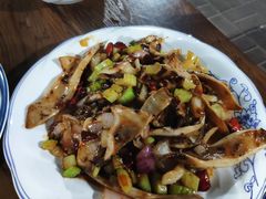 香辣鱿鱼-公寓家常菜馆(海军博物馆店)