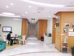 -雅悦齿科(顾村公园店)