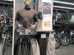 -迪卡侬(越秀公园店)