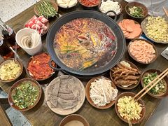-黄潇洒老火锅(九眼桥宏济巷店)