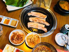 -豚豚猪村烤肉·韩国烤肉(总店)