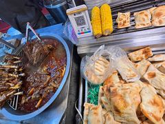 -正宁路小吃夜市