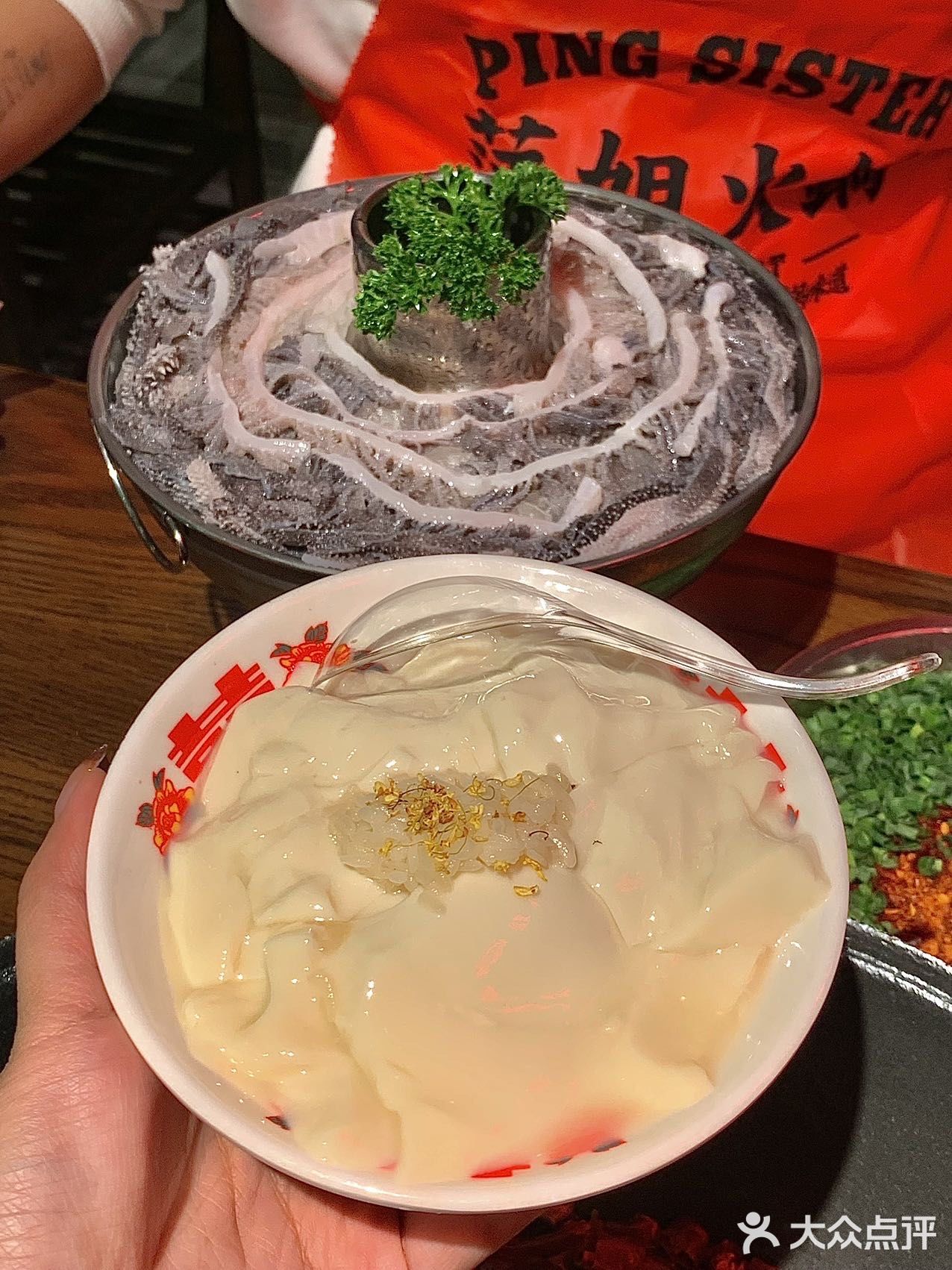 深圳开店啦❗️打卡乌啦啦同款火锅😄巴适得板