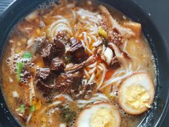 -花溪巷牛肉粉(泉城路店)