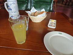 -普兰达德国餐厅·德式脆皮烤猪肘·自酿啤酒(观唐店)