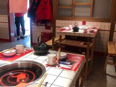 -贤合庄卤味火锅(时代广场店)