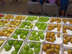 -涨巢·潮玩水疗局