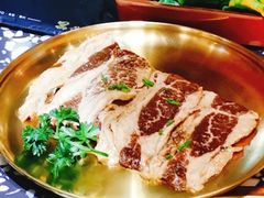 -黑牛の場烤肉(摩天活力城店)