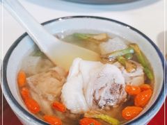 -泓0871臻选云南菜·味庄