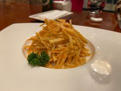 -粤尚腾香居中餐厅(首都机场希尔顿店)