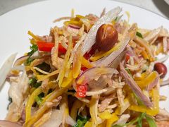 -江渔儿酸菜鱼·拔草餐厅(虎门君乐汇店)