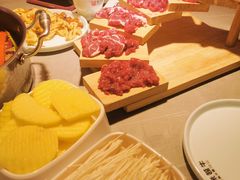-宴全牛粤来越牛潮汕鲜牛肉火锅(海州万达广场店)
