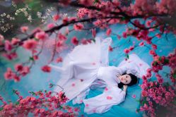 点击看大图 -九月鹰飞汉服摄影工作室