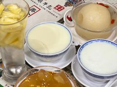 -周大娘牛乳(旧寨古村总店)