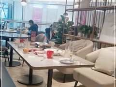 -必胜客餐厅(昆百大泰业城店)