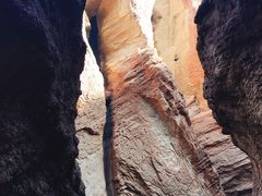 -天山神秘大峡谷