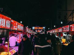 -正宁路小吃夜市