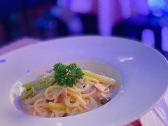 -鲨鱼美式餐厅酒吧Sharky