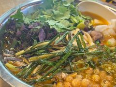 -丽丽三鲜螺蛳粉(田林路店)