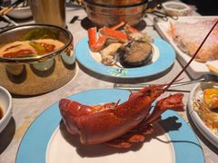 -雍容荟帝王蟹活龙虾展台自助(IFS黑金店)