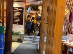 -隔壁老王·家常云南菜(花巷店)