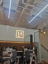 -I+造型烫发染发