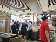 -老码头黑皮肘子锅包肉熏酱水饺(文政街店)