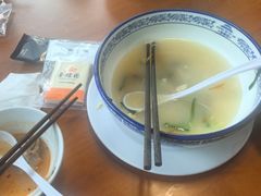-香麒园·过桥米线·南湖雅宴