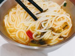 -粉小主·贵州酸汤牛肉粉(南京仙林金鹰店)