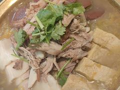 -八大碗·地道东北菜(东陵西路店)