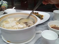 -蔼若春.传承三十年云南菜(金碧公园店)