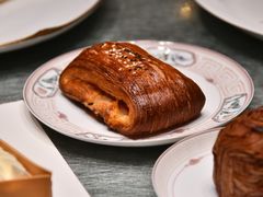 -VERIE BAKEHOUSE