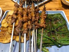 鲜羊肉串-小俩口烧烤东北菜(双井店)