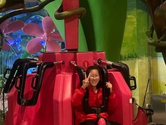 -蓝精灵乐园·世茂精灵之城主题乐园