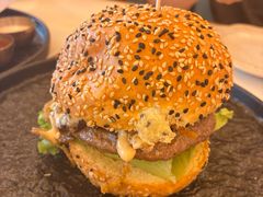 牛肉鹅肝汉堡-FAT COW(静安寺店)