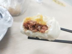 麻辣香菇鸡丁包-老陶包子铺(南大西南村店)