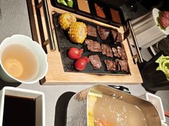 -左庭右院鲜牛肉火锅黑金店(陆家嘴中心店)