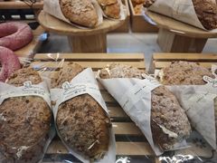 -BROAD面包路·欧式面包(龙湖时代C馆店)