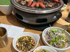 -青瓦餐厅·生鱼片·韩园烤肉(西塔店)