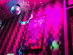 -皇马纯KTV·量贩·聚会(民治店)