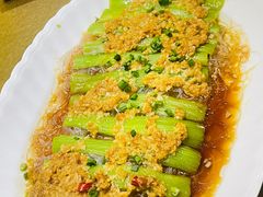 蒜蓉粉丝蒸丝瓜-金百万烤鸭店(马甸店)