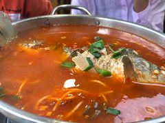苗家酸汤鱼-苗湘食府(十年店)