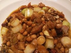 -闫府私房菜·老字号(恒隆店)