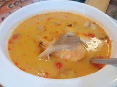 -玖月时尚泰式餐厅