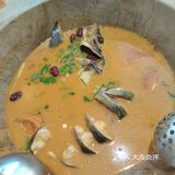 胜鱻潭蒸汽石锅鱼