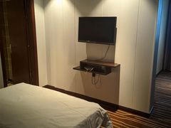 -怡华威斯达酒店(重庆医科大学附属儿童医院店)